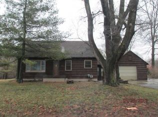 16107 Turner Rd, Lansing, MI 48906