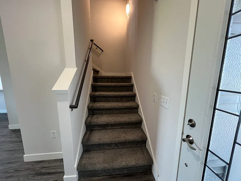 Upstairs Stairway