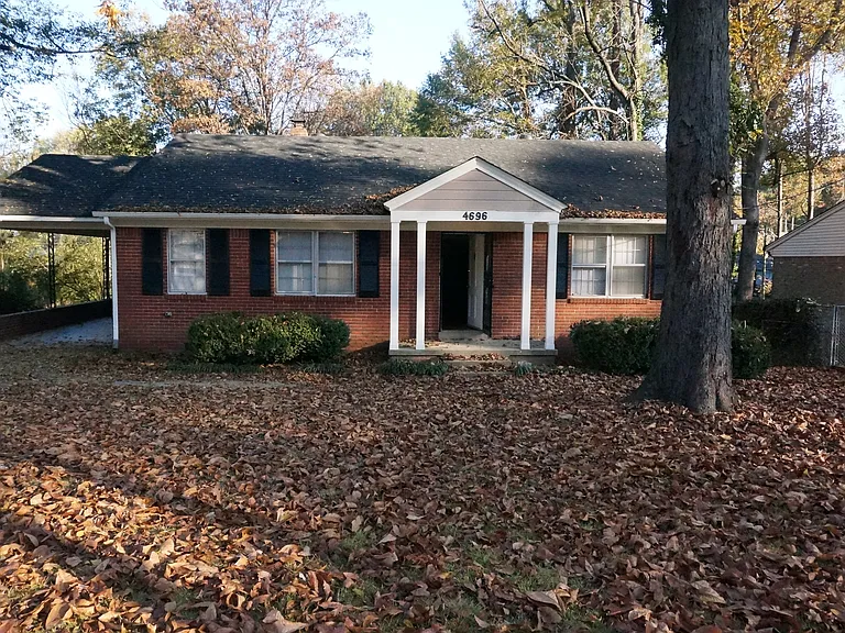 4696 Quintell Ave — Photo 1