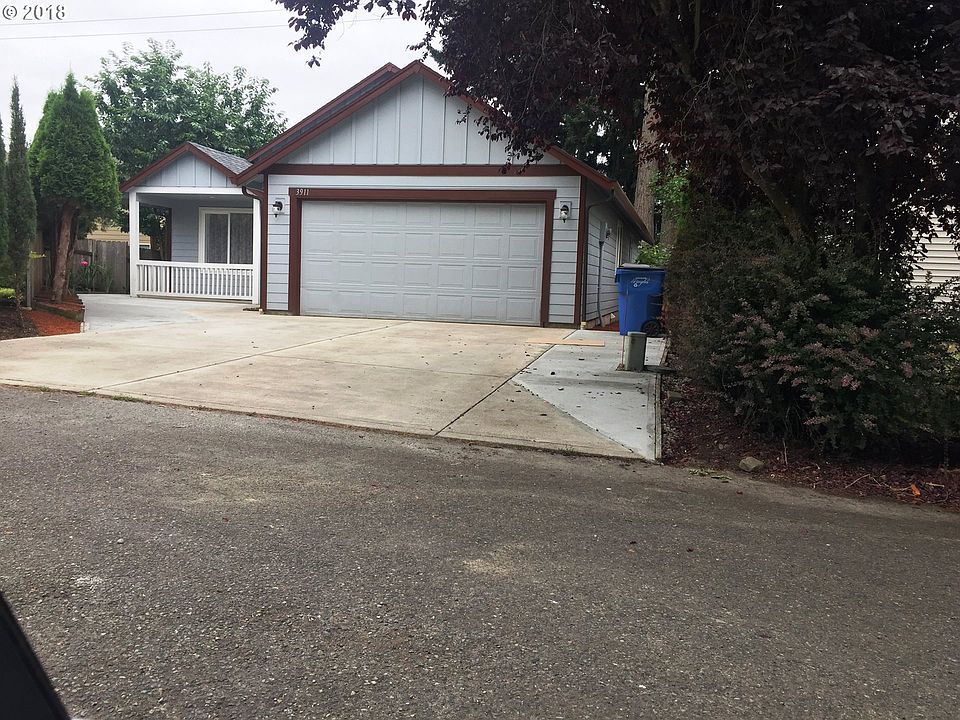 1st image of 3911 NE 155th Ave