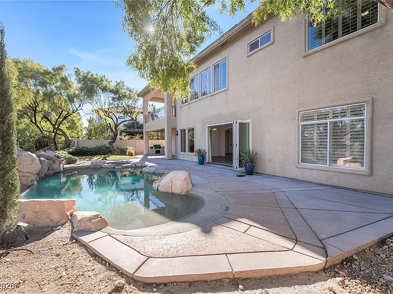 904 Pont Chartrain Dr — Photo 22