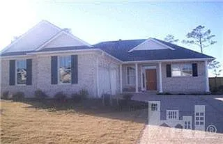 1023 Garden Club Way — Photo 1