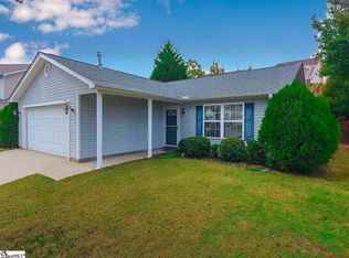 19 Laurelhurst Ct, Greer, SC 29650