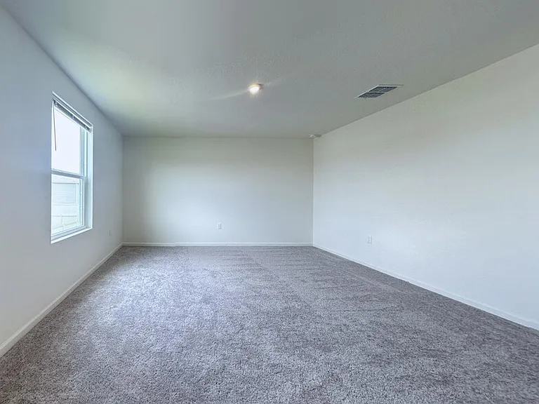 2068 Kentucky Rd — Photo 22