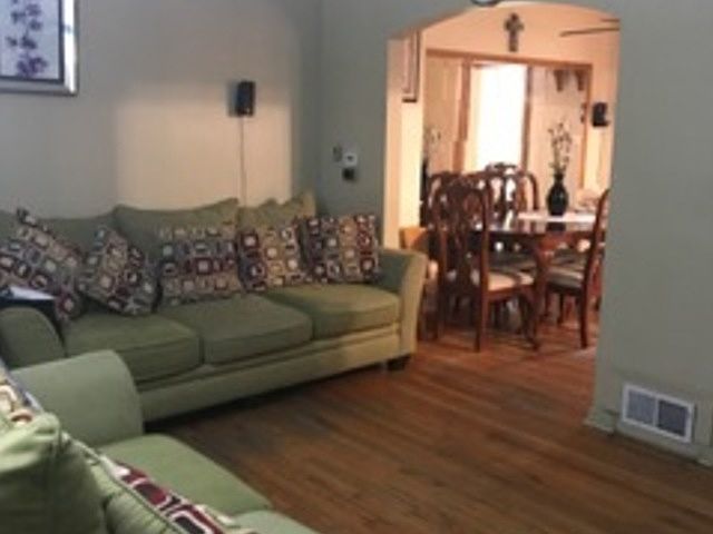 1st image of 1716 N 21st Ave #0