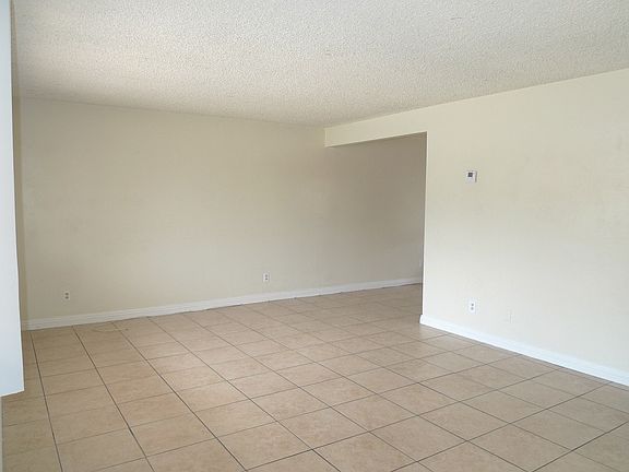 2nd image of 14648 Mesa Dr