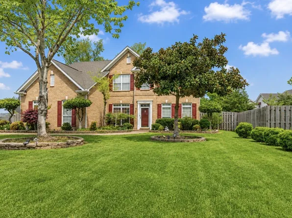 1204 Misty Glen Ct, Old Hickory, TN 37138