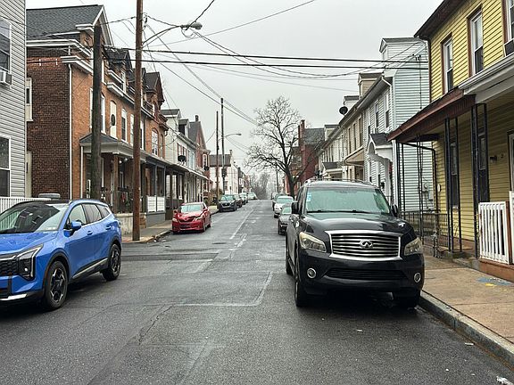 5th image of 16 S 11th St