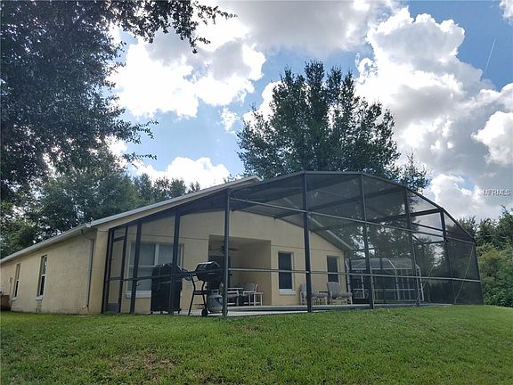 5th image of 17304 Silver Creek Ct