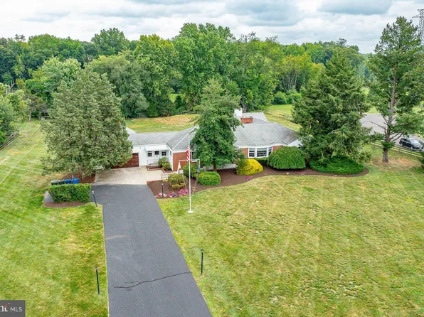 33 Bella Rd, Lumberton, NJ 08048