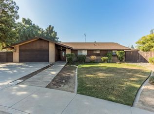 1389 Frankwood Cir, Reedley, CA 93654