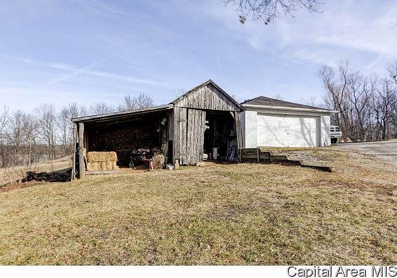 2nd image of 17258 German Cemetery Ave