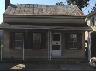 60 W Main St, Newmanstown, PA 17073
