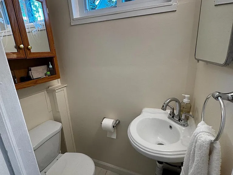 3300 N Harrison St — Photo 17