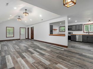 305 N Washington St, Freistatt, MO 65654