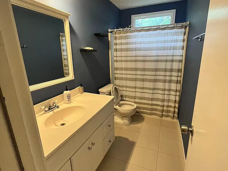 172 Kathryn Dr — Photo 11