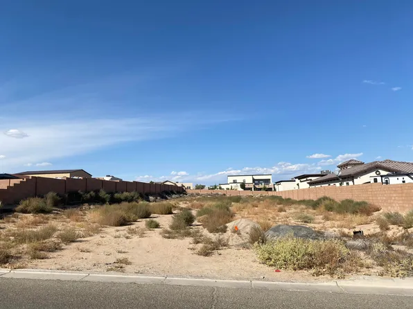 1429 21st Ave SE, Rio Rancho, NM 87124