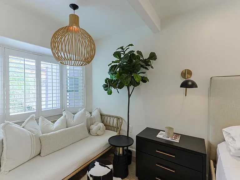340 Glorietta Pl — Photo 34