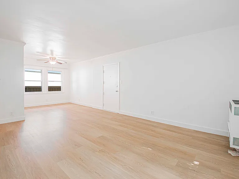 5845 W 88th St #5845 — Photo 11