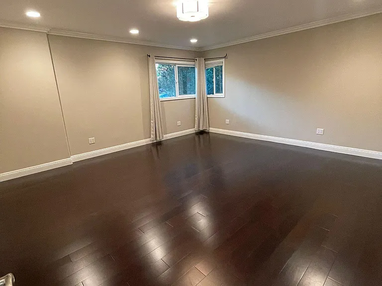 2332 S 4th Ave — Photo 1