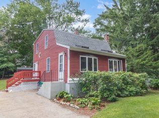 28 Simpson Ave, Attleboro, MA 02703