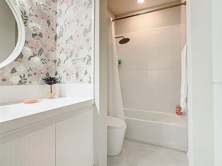 790 Carmel Ln — Photo 37