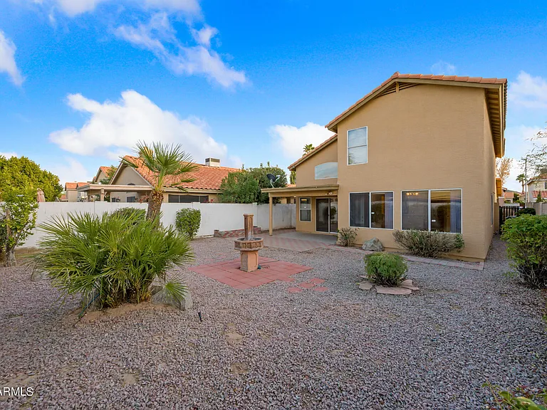 1244 E Angela Dr — Photo 22