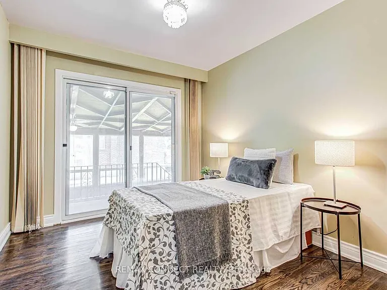 107 Sweeney Dr — Photo 11