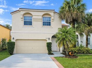 140 NW 151st Ave, Pembroke Pines, FL 33028