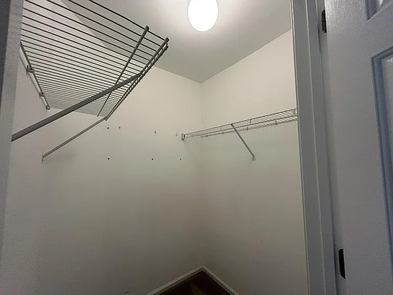2016 Greenes Way Cir — Photo 19