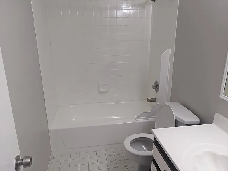 443 Nicoll Ave — Photo 21
