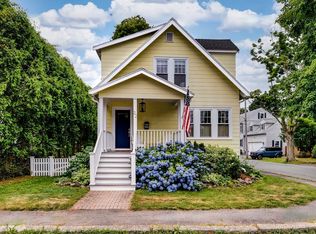 22 Prince St, Marblehead, MA 01945