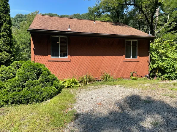 15003 Murrysville Rd, Trafford, PA 15085