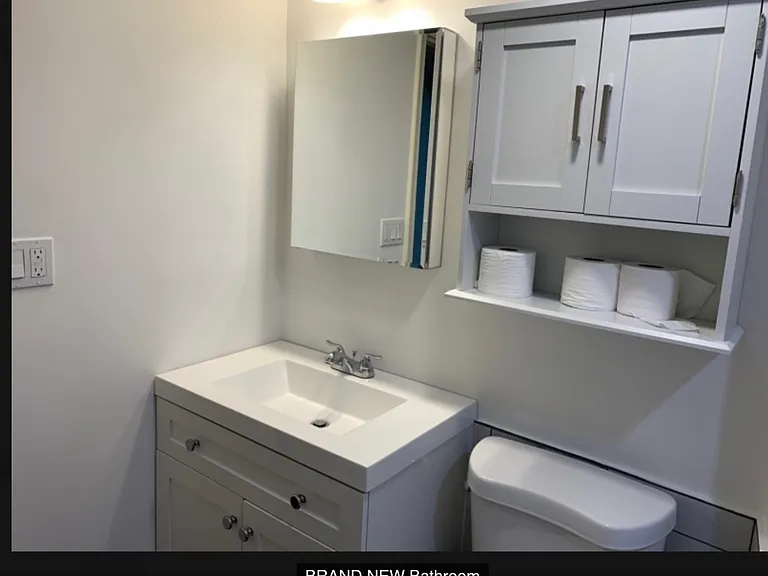 11D Heritage Dr #11D — Photo 2
