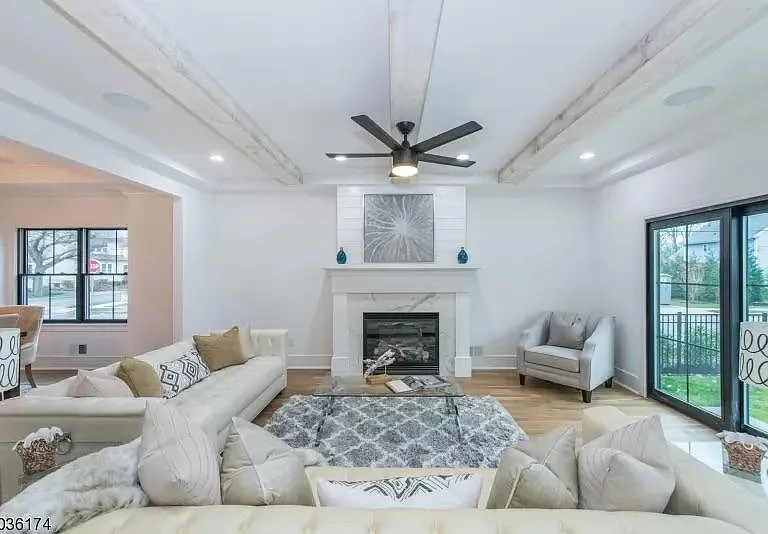 24 Lathrop Ave — Photo 5