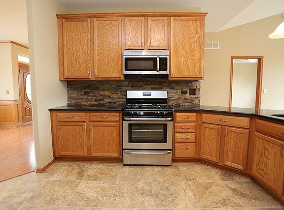 3rd image of 2198 Ashby Ln