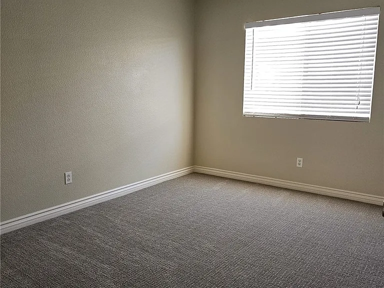 1513 Calle Montery St — Photo 22