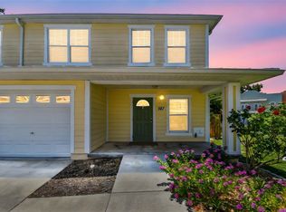 587 Shady Grove Dr, Dunedin, FL 34698