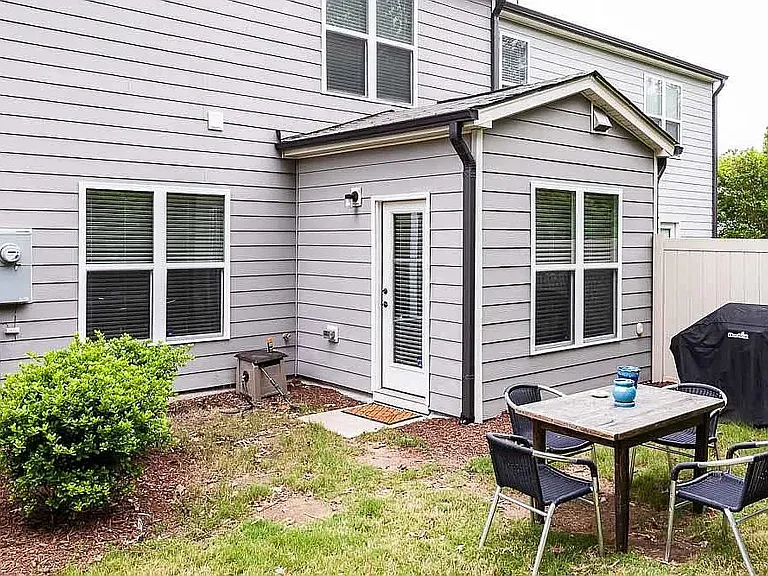 1005 Ambrosia Dr #1005 — Photo 9