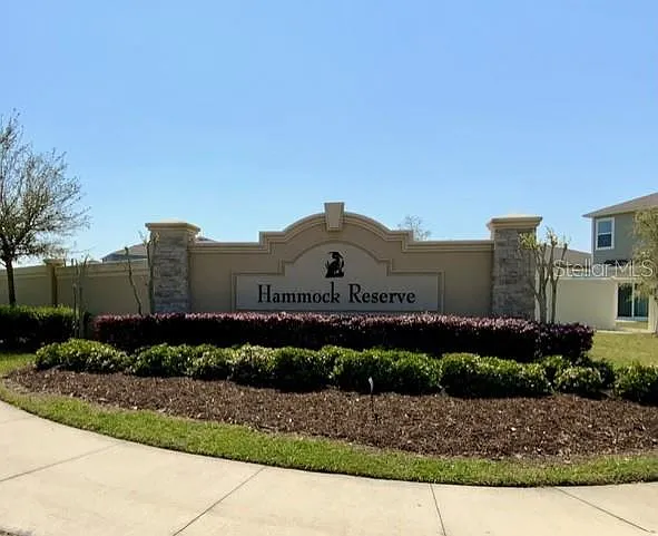 3649 Yarian Dr