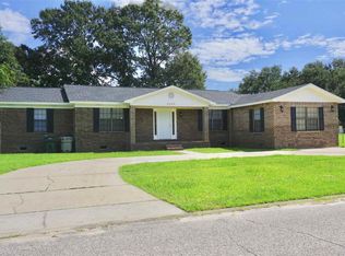 8208 Durand Ave, Pensacola, FL 32534