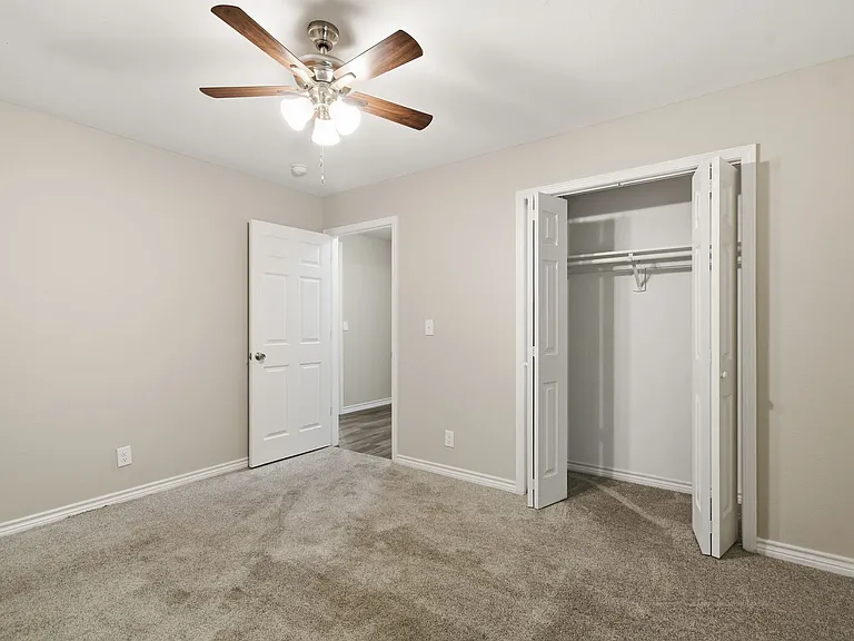 808 N Franklin Ave — Photo 13