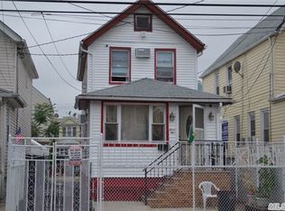 10750 126th St, South Richmond Hill, NY 11419