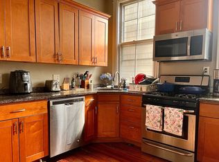 537 E 6th St APT 2, Boston, MA 02127
