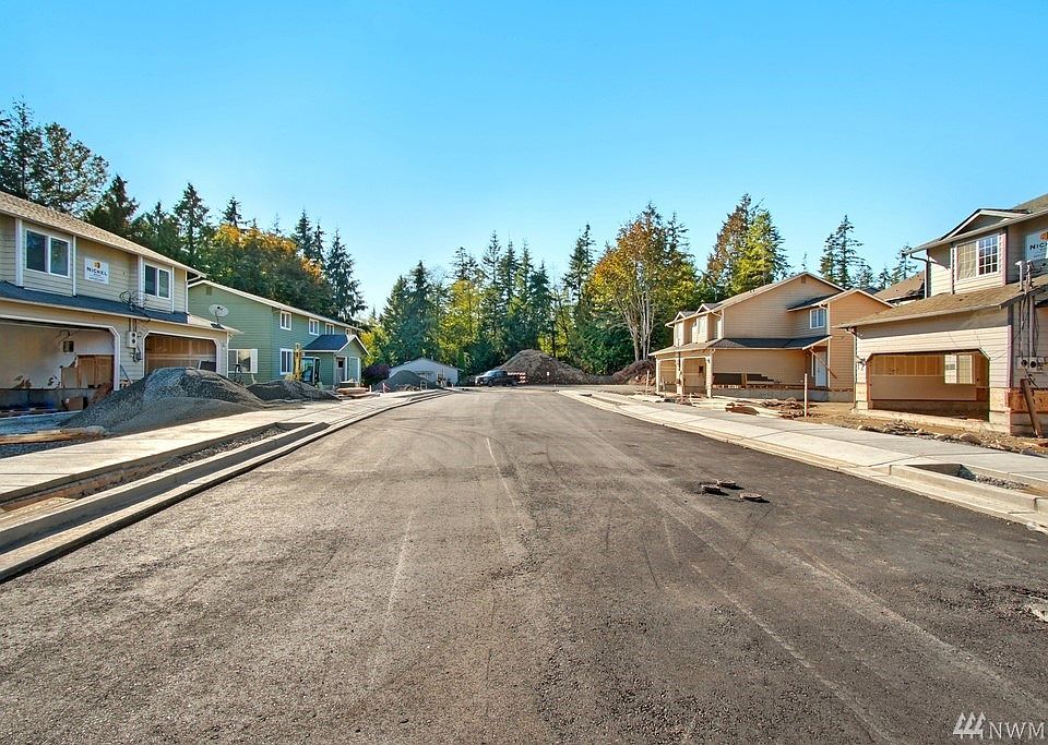 1st image of 9701 16th Pl SE