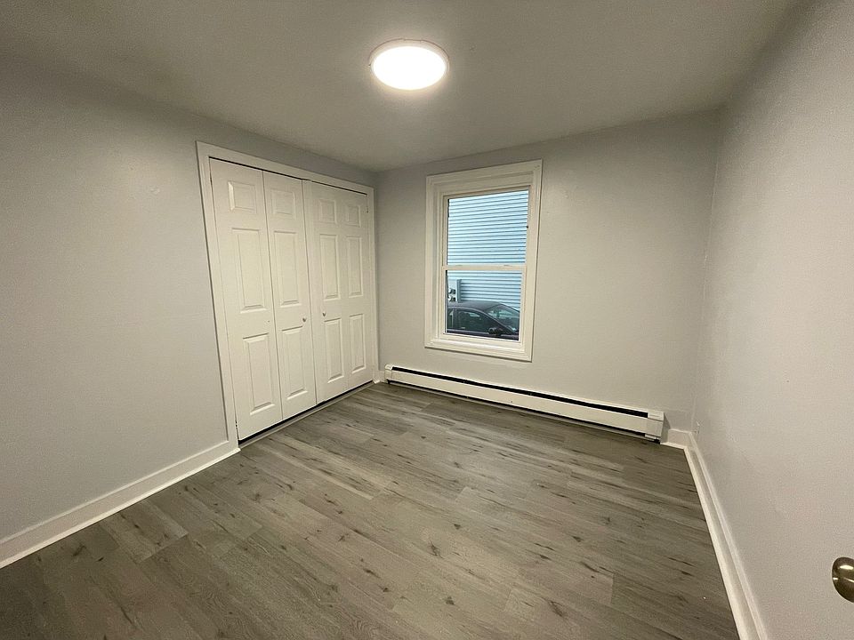 13 Union Street 1L 13 Union St Southbridge MA Zillow