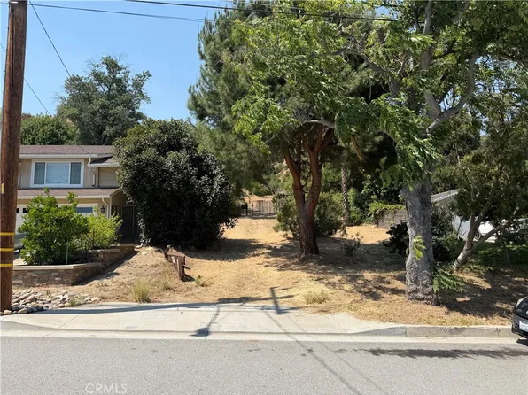 811 Crescent Dr #5, Monrovia, CA 91016