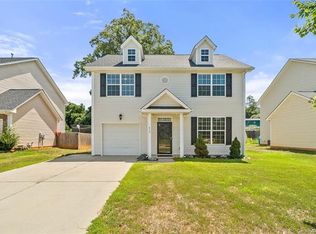 413 Laurel Fork Dr, Fort Mill, SC 29715