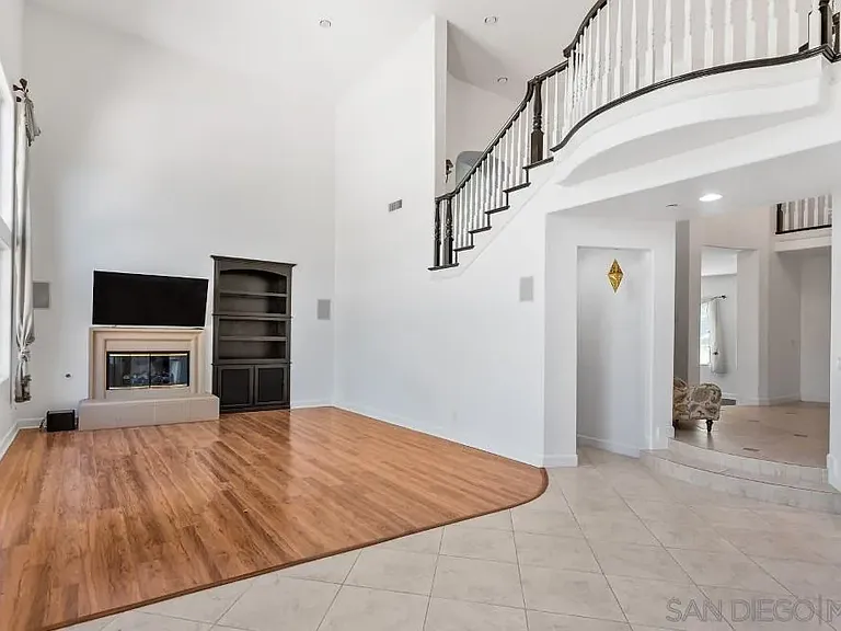 9230 Island Pine Way — Photo 28