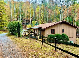 437 Ammons Rd, Franklin, NC 28734